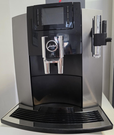 Produkt Jura E 8